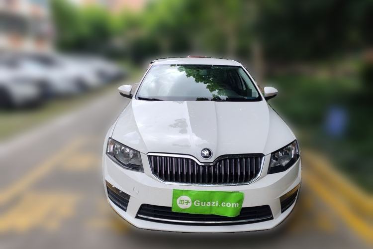 Used Skoda Octavia 2017 1.6L Automatic Chuanxing Edition Front