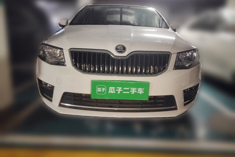 Used Skoda Octavia 2017 1.6L Manual Smart Drive Edition Front