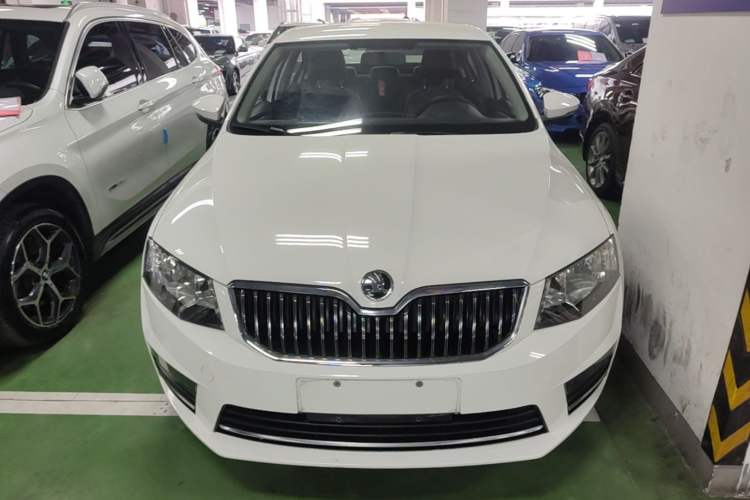 Used Skoda Octavia 2017 1.6L Automatic Chuanxing Edition Front