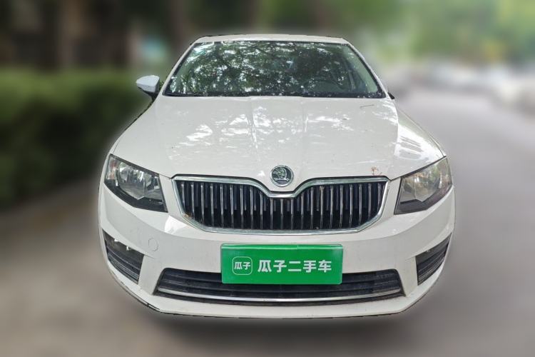 Used Skoda Octavia 2017 1.6L Manual Trend Edition Front