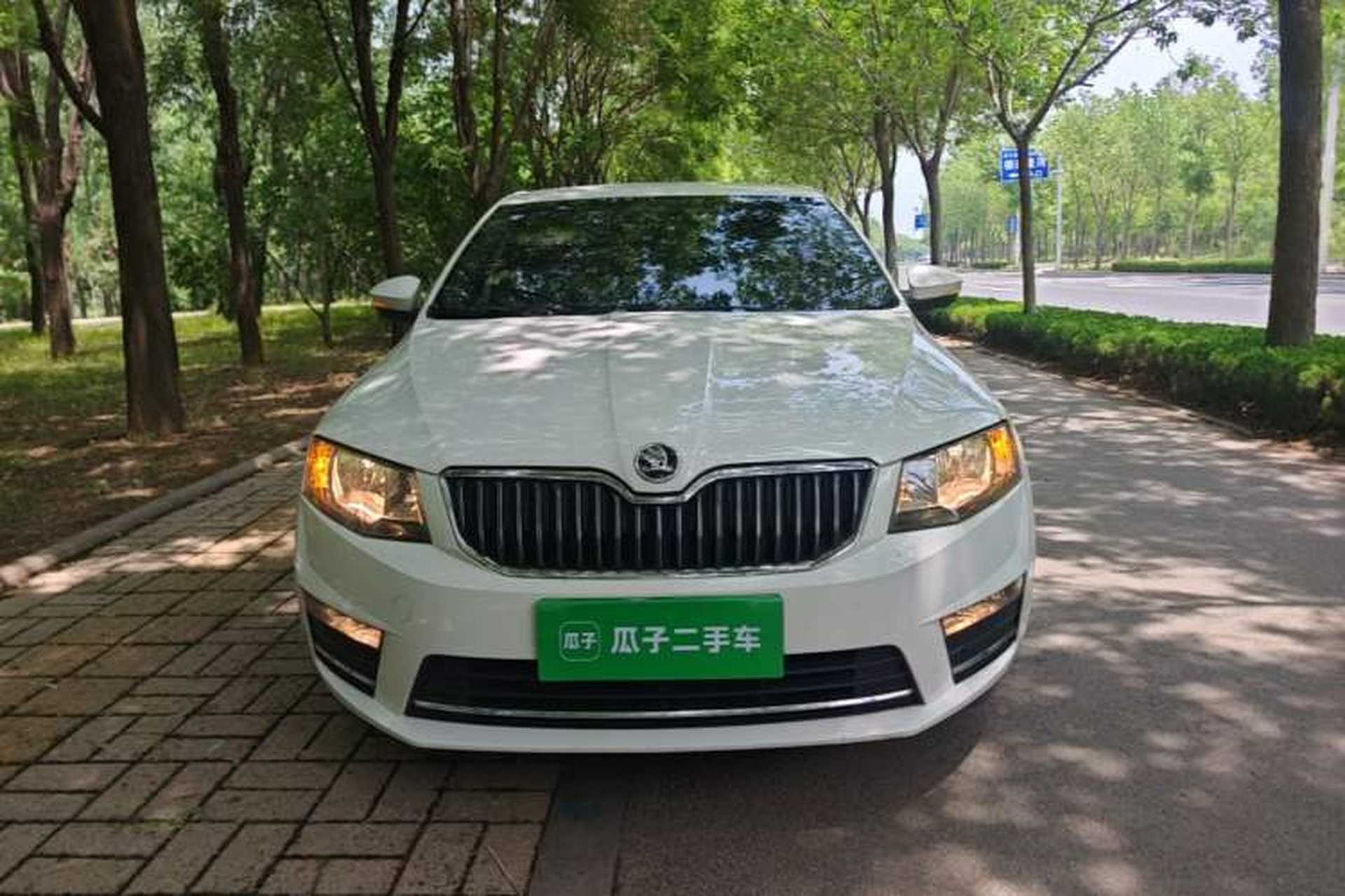 Used Skoda Octavia 2017 1.6L Manual Trend Edition Front