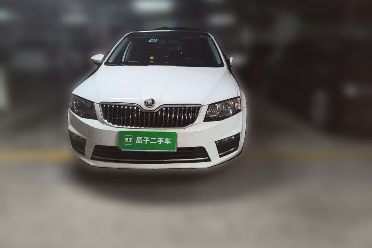 Used Skoda Octavia 2017 1.6L Automatic Chuanxing Edition Front