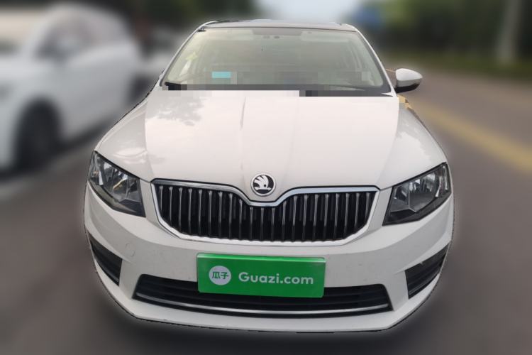 Used Skoda Octavia 2017 1.6L Manual Smart Drive Edition Front