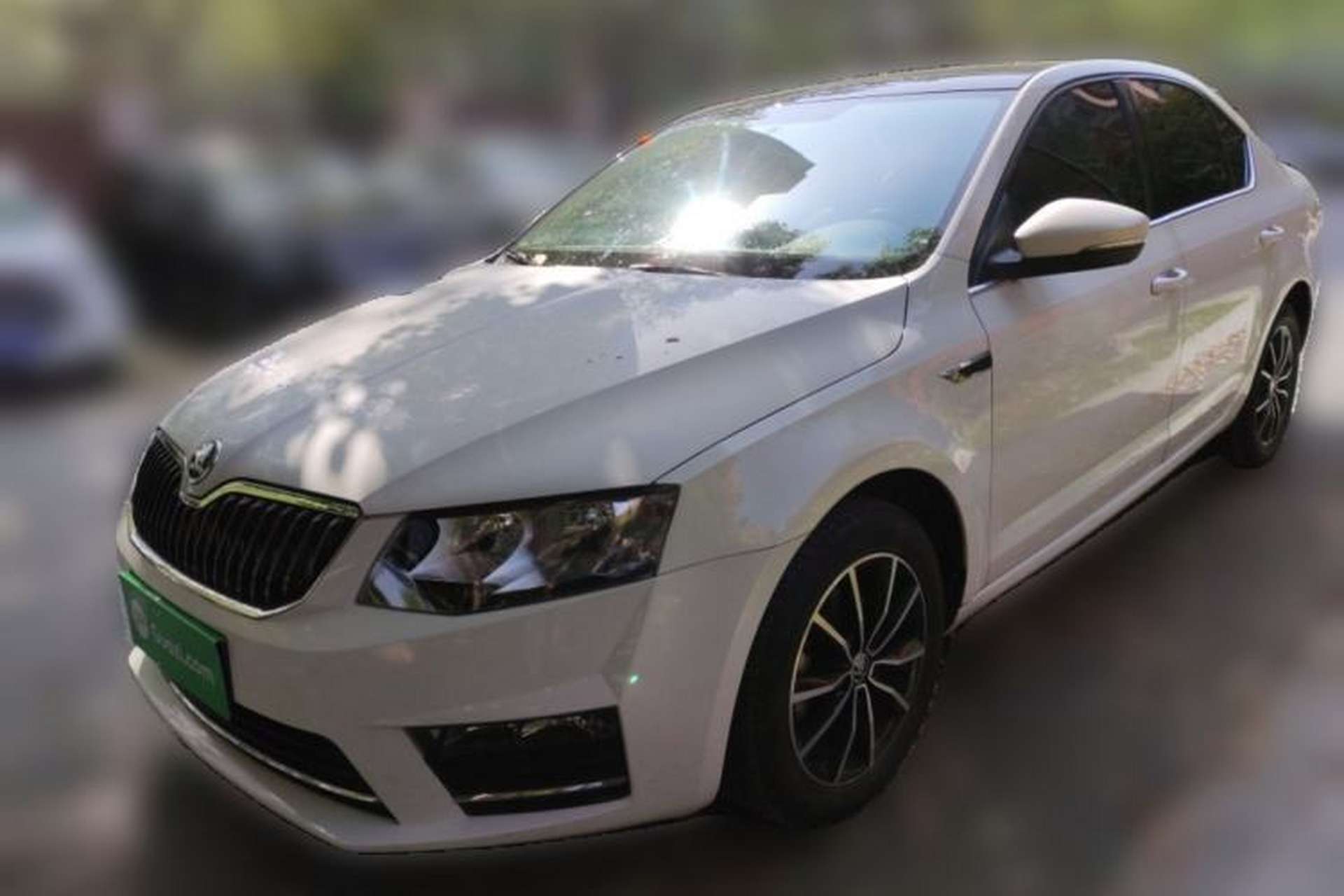 Used Skoda Octavia 2017 1.6L Automatic Smart Drive Edition Front Left 45 Deg