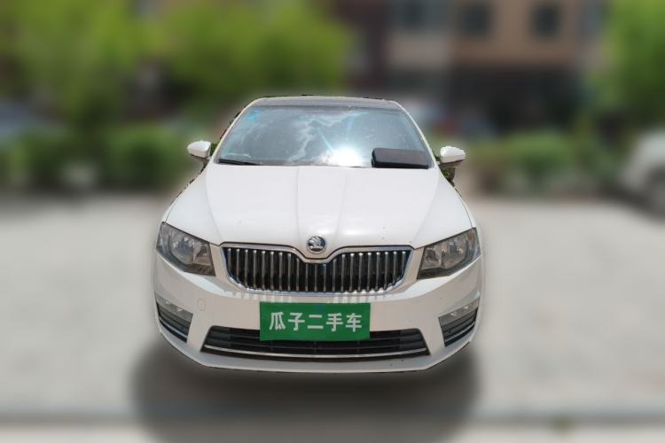 Used Skoda Octavia 2017 1.6L Automatic Chuanxing Edition Front