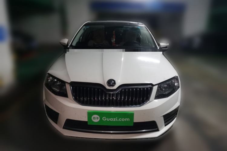 Used Skoda Octavia 2017 1.6L Automatic Smart Drive Edition Front