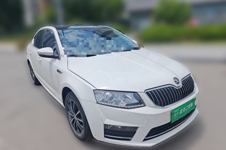 Used Skoda Octavia 2017 TSI280 DSG Smart Drive Edition Front Right 45 Deg