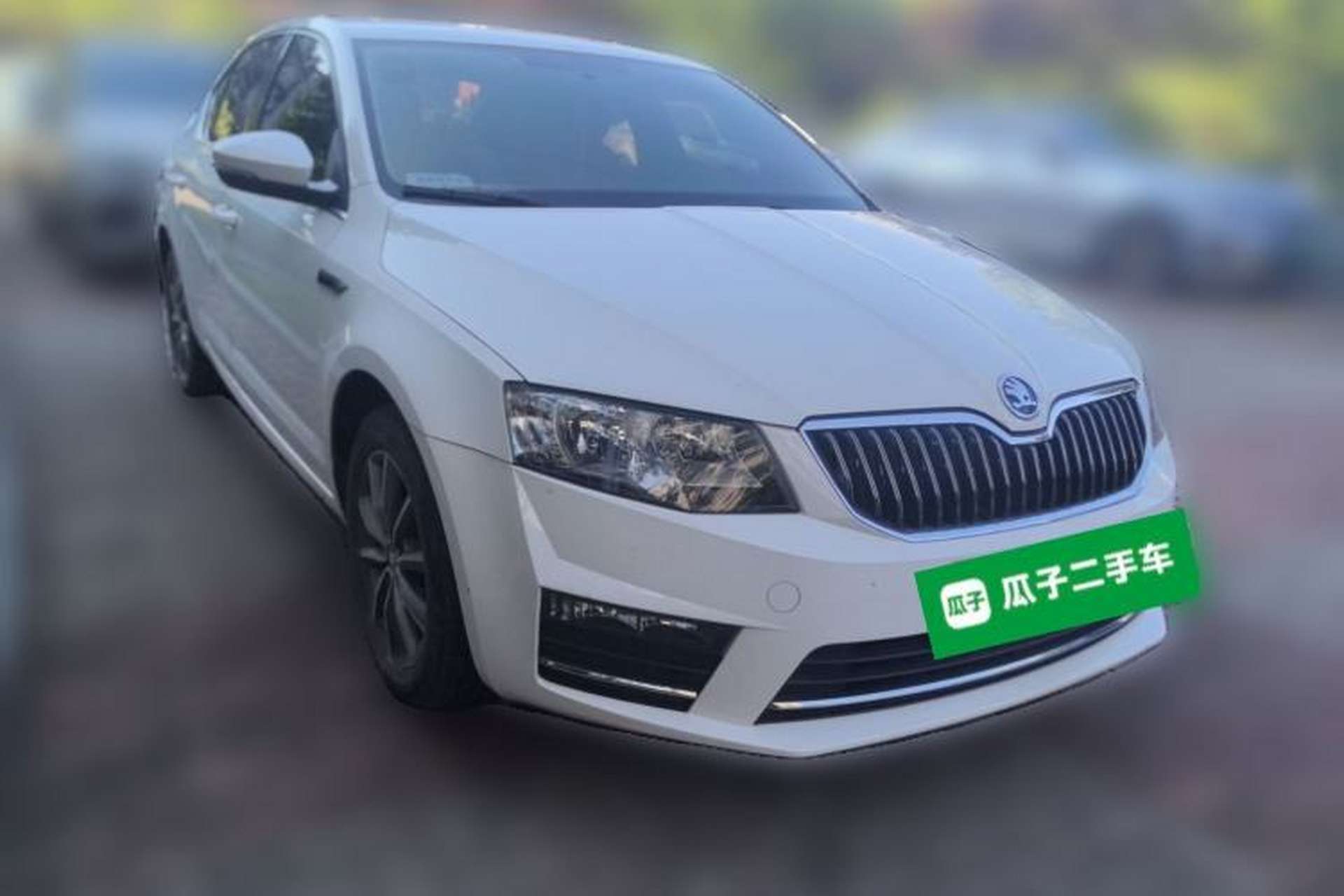 Used Skoda Octavia 2017 1.6L Automatic Chuanxing Edition Front Right 45 Deg