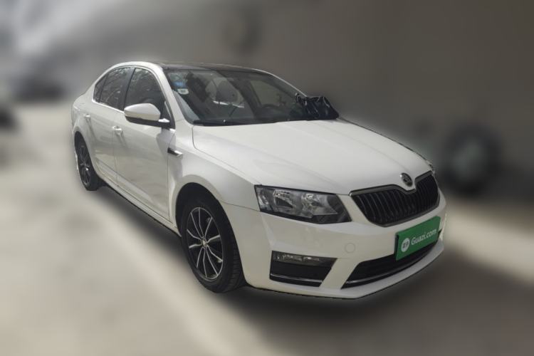 Used Skoda Octavia 2017 1.6L Manual Smart Drive Edition Front Right 45 Deg