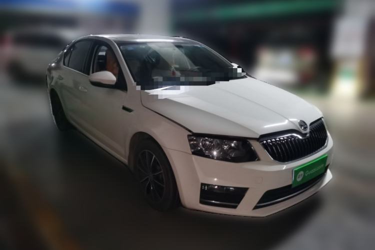Used Skoda Octavia 2017 1.6L Automatic Smart Drive Edition Front Right 45 Deg