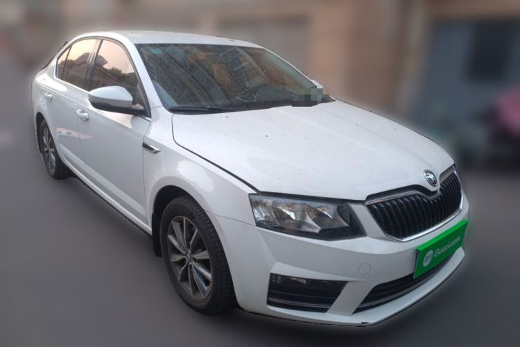 Used Skoda Octavia 2017 1.6L Manual Trend Edition Front Right 45 Deg