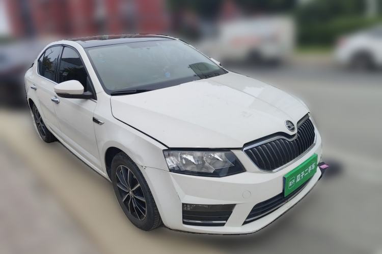 Used Skoda Octavia 2017 1.6L Manual Smart Drive Edition Front Right 45 Deg