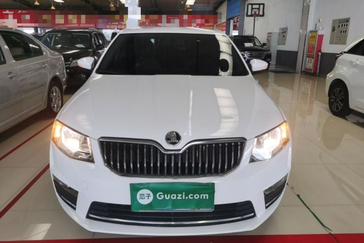 Used Skoda Octavia 2017 1.6L Manual Trend Edition Front