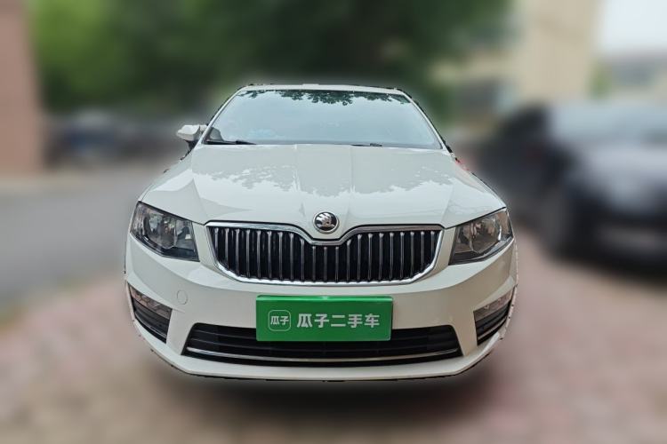 Used Skoda Octavia 2017 1.6L Automatic Chuanxing Edition Front