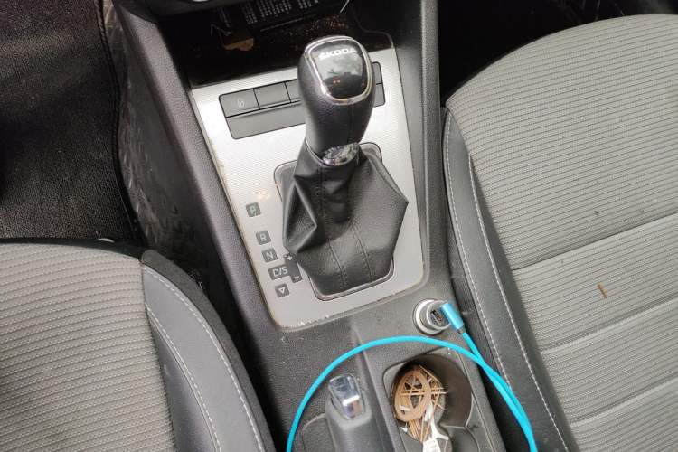 Used Skoda Octavia 2017 1.6L Automatic Chuanxing Edition Gear Lever