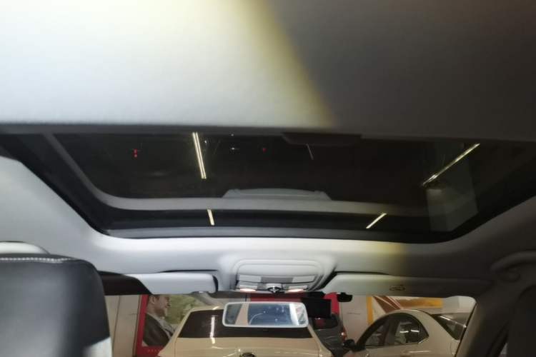 Used Skoda Octavia 2017 1.6L Automatic Smart Drive Edition Headliner