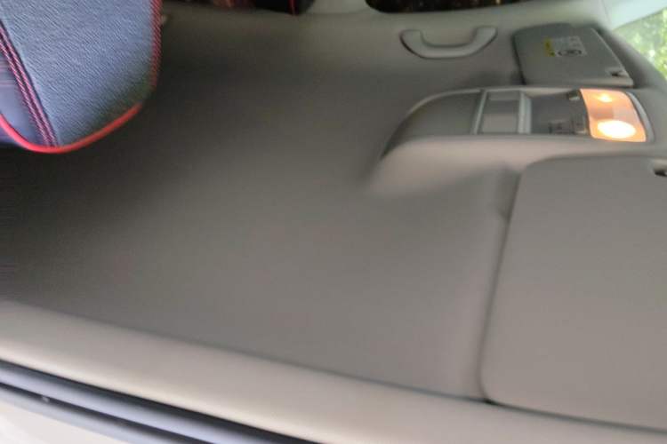 Used Skoda Octavia 2017 Classic Model 1.6L Automatic Standard Edition Headliner
