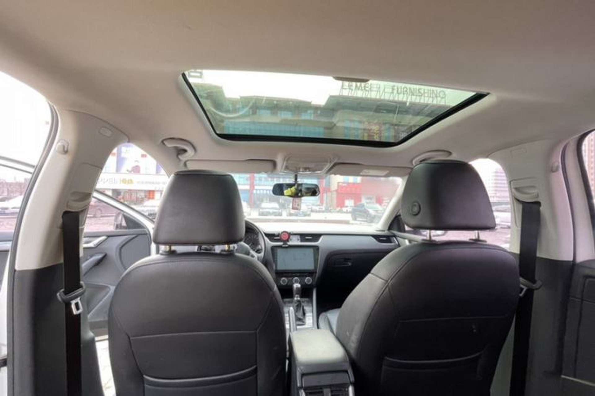 Used Skoda Octavia 2017 1.6L Automatic Smart Drive Edition Headliner