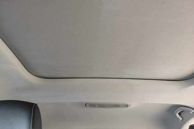 Used Skoda Octavia 2017 1.6L Automatic Smart Drive Edition Headliner