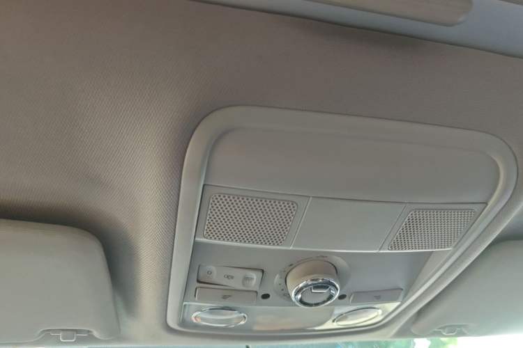 Used Skoda Octavia 2017 TSI280 DSG Smart Drive Edition Headliner