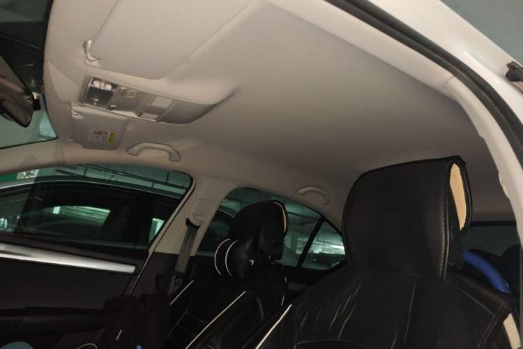 Used Skoda Octavia 2017 1.6L Manual Trend Edition Headliner