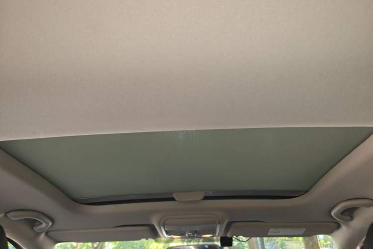 Used Skoda Octavia 2017 1.6L Automatic Smart Drive Edition Headliner