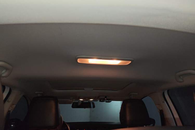 Used Skoda Octavia 2017 1.6L Automatic Smart Drive Edition Headliner