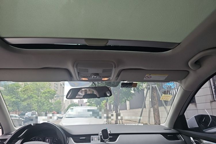 Used Skoda Octavia 2017 1.6L Automatic Smart Drive Edition Headliner