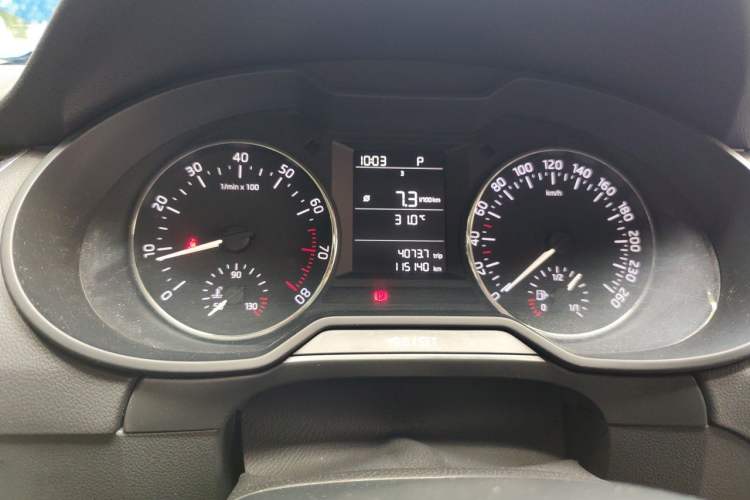 Used Skoda Octavia 2017 1.6L Automatic Chuanxing Edition Instrument Cluster