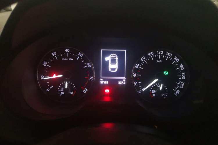 Used Skoda Octavia 2017 TSI280 DSG Smart Drive Edition Instrument Cluster