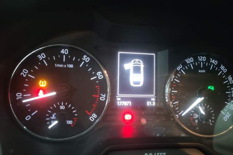 Used Skoda Octavia 2017 TSI280 DSG Smart Drive Edition Instrument Cluster