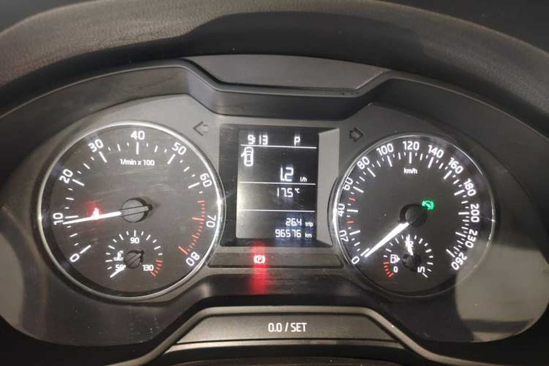 Used Skoda Octavia 2017 1.6L Automatic Chuanxing Edition Instrument Cluster