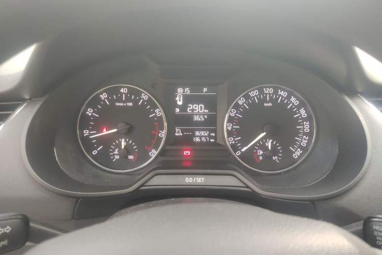 Used Skoda Octavia 2017 1.6L Automatic Chuanxing Edition Instrument Cluster