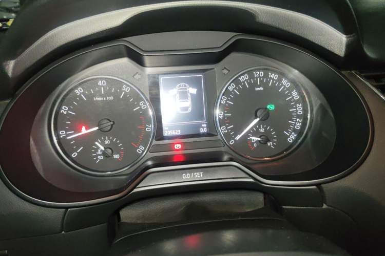 Used Skoda Octavia 2017 TSI280 DSG Smart Drive Edition Instrument Cluster