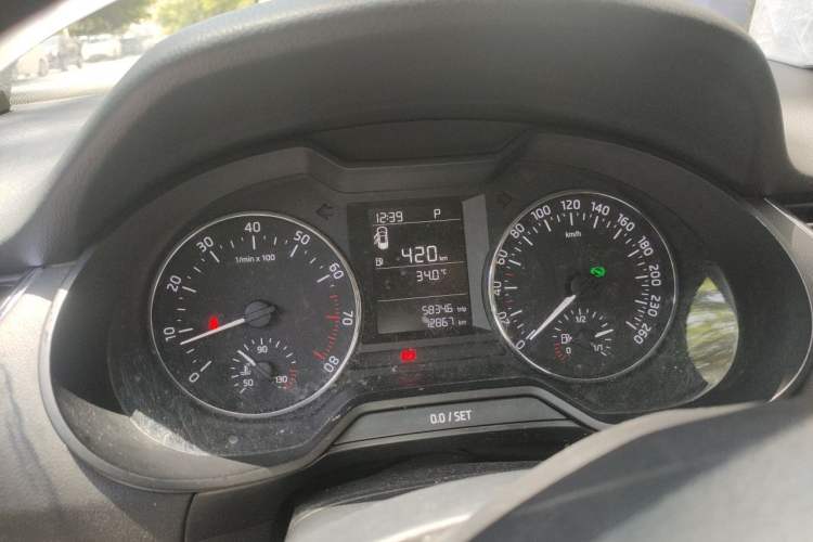 Used Skoda Octavia 2017 1.6L Automatic Chuanxing Edition Instrument Cluster