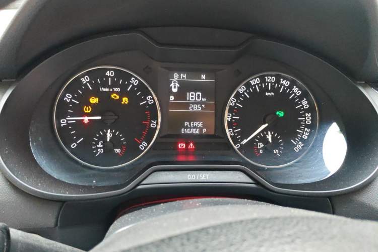 Used Skoda Octavia 2017 Classic Model 1.6L Automatic Standard Edition Instrument Cluster