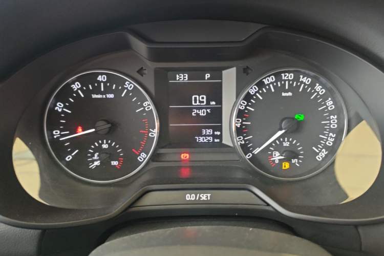 Used Skoda Octavia 2017 1.6L Automatic Chuanxing Edition Instrument Cluster