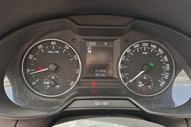 Used Skoda Octavia 2017 Classic Model 1.6L Automatic Standard Edition Instrument Cluster