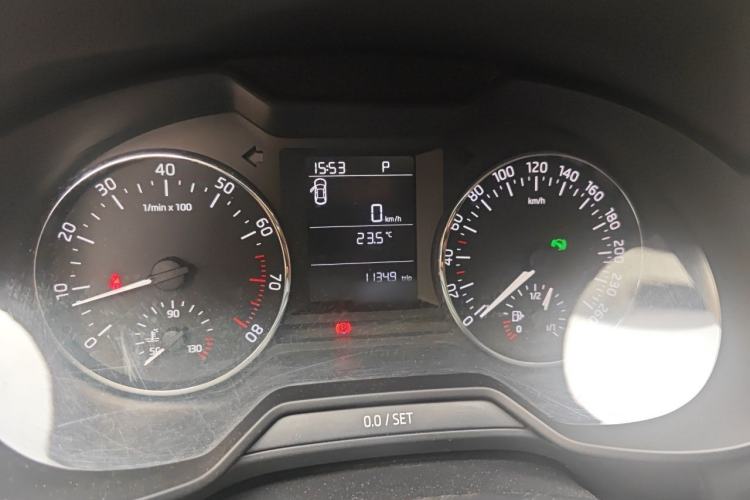 Used Skoda Octavia 2017 1.6L Automatic Chuanxing Edition Instrument Cluster