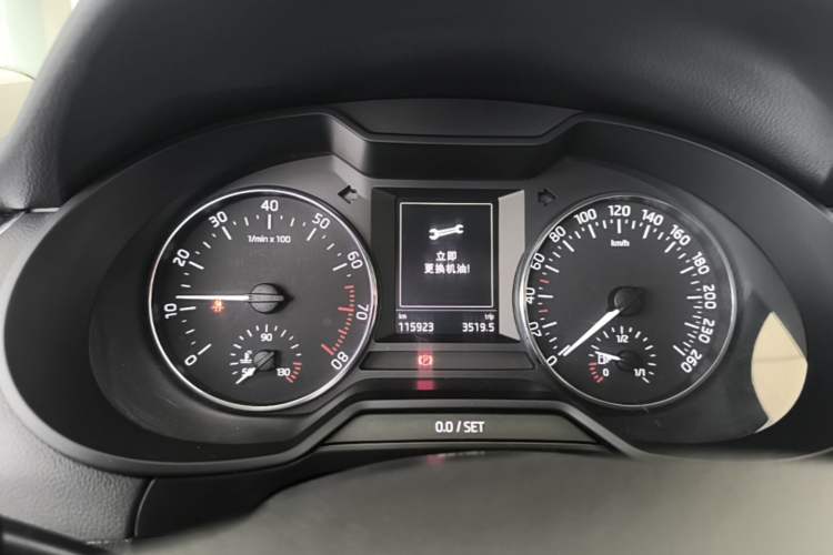 Used Skoda Octavia 2017 TSI280 DSG Smart Drive Edition Instrument Cluster