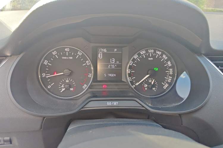 Used Skoda Octavia 2017 1.6L Automatic Chuanxing Edition Instrument Cluster