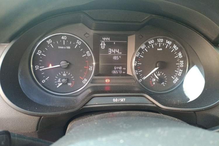 Used Skoda Octavia 2017 Classic Model 1.6L Manual Comfort Edition Instrument Cluster