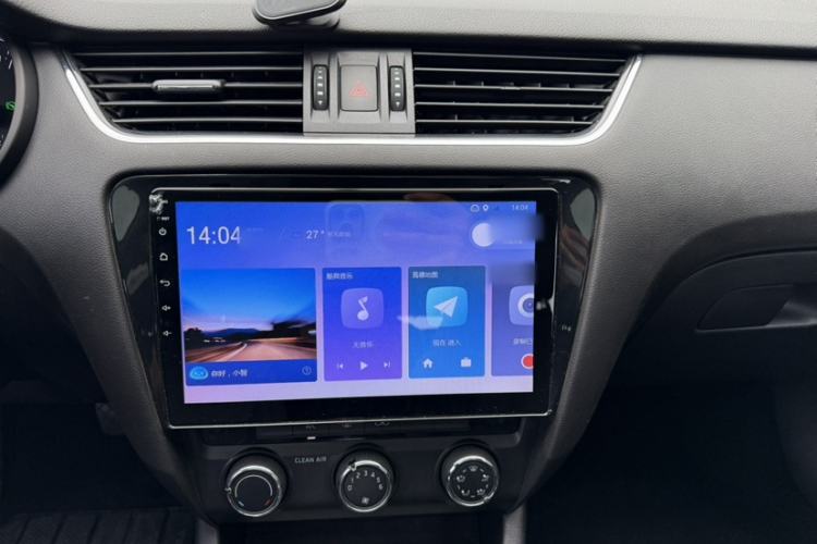 Used Skoda Octavia 2017 1.6L Automatic Smart Drive Edition Interior 4