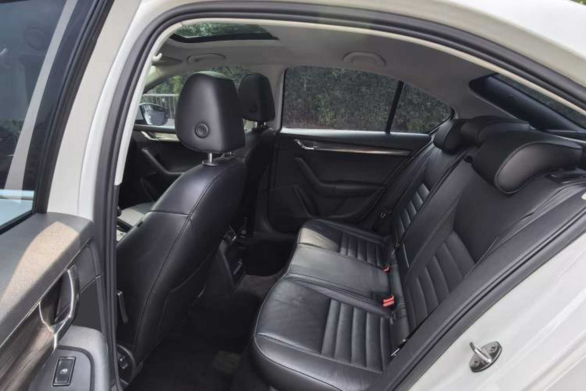 Used Skoda Octavia 2017 TSI280 DSG Smart Drive Edition Interior 5