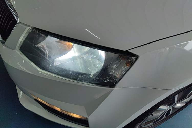 Used Skoda Octavia 2017 1.6L Automatic Chuanxing Edition Left Front Headlight