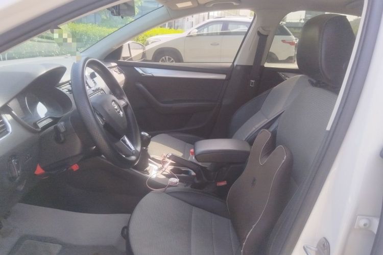 Used Skoda Octavia 2017 1.6L Manual Trend Edition Left Front Seat