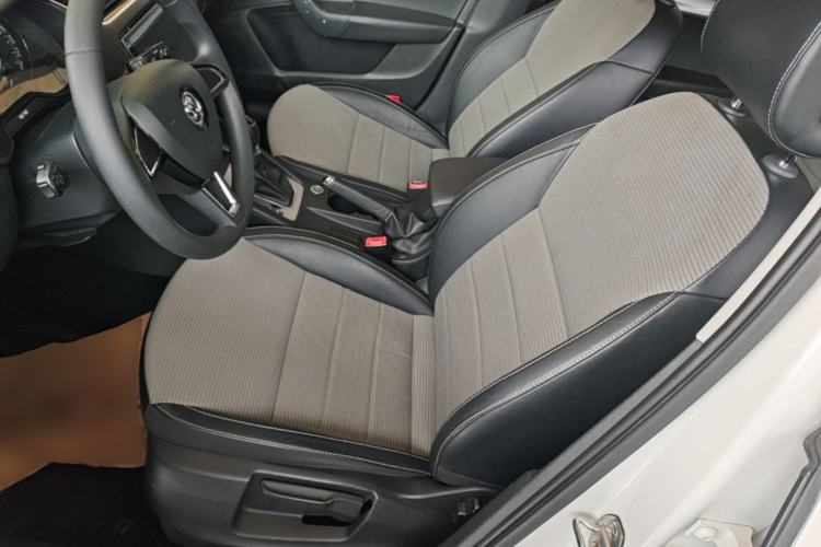 Used Skoda Octavia 2017 1.6L Automatic Chuanxing Edition Left Front Seat