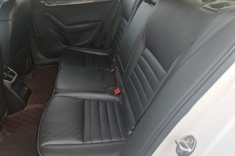 Used Skoda Octavia 2017 1.6L Automatic Smart Drive Edition Left Rear Seat