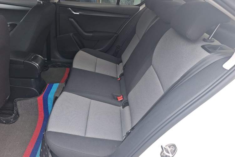 Used Skoda Octavia 2017 Classic Model 1.6L Manual Standard Edition Left Rear Seat