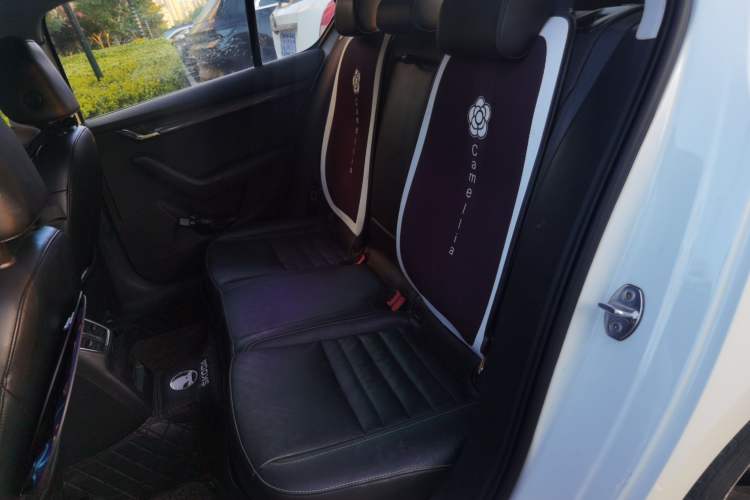 Used Skoda Octavia 2017 1.6L Automatic Smart Drive Edition Left Rear Seat